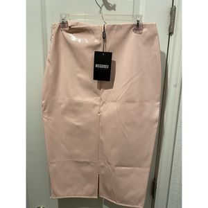 Midi baby pink vinyl skirt